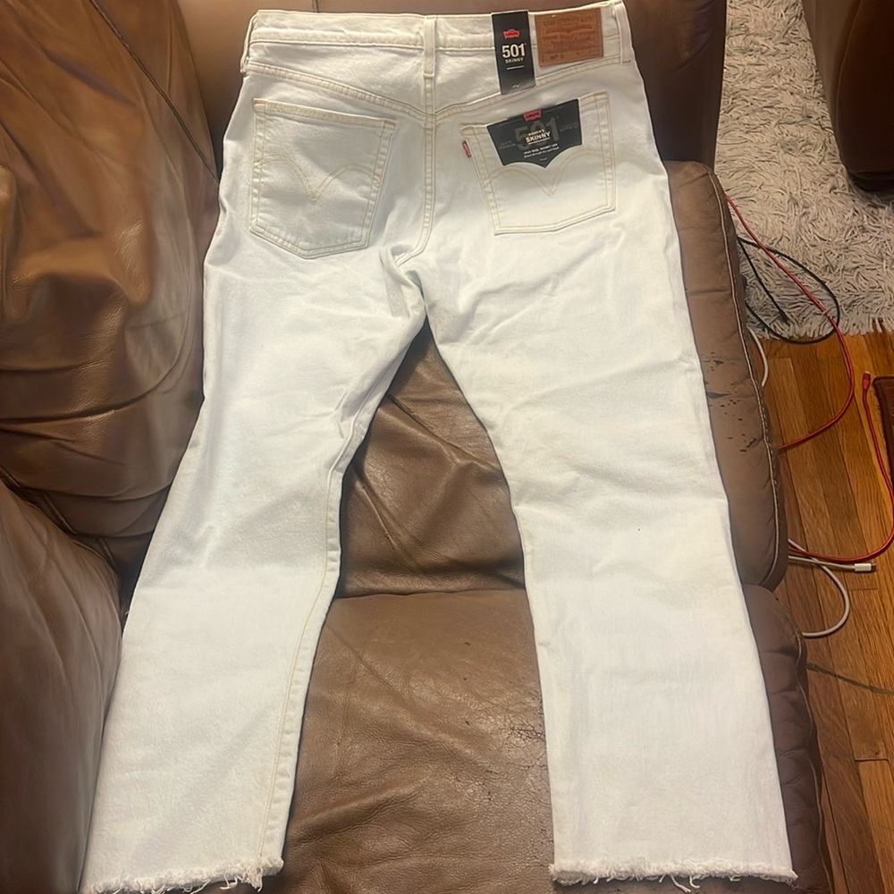 Brand new with tags faded blue Levi’s 501 skinny jeans